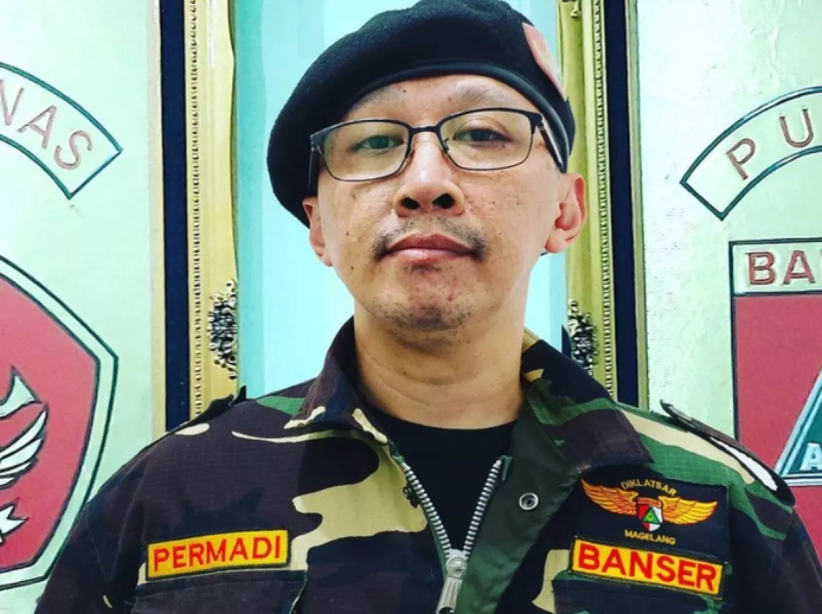 Debat Panas: Abu Janda Diminta Keluar Studio Saat Adu Argumen dengan Feri Amsari