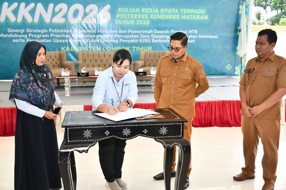 209 Mahasiswa KKN Turun ke Desa, Bupati Lombok Timur Dorong Percepatan Program Kesehatan