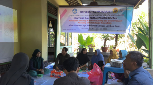 Tim Pengabdian Unram Dampingi BUMDes Gelogor Bertransformasi Menuju Produksi Beras Premium Berbasis Teknologi