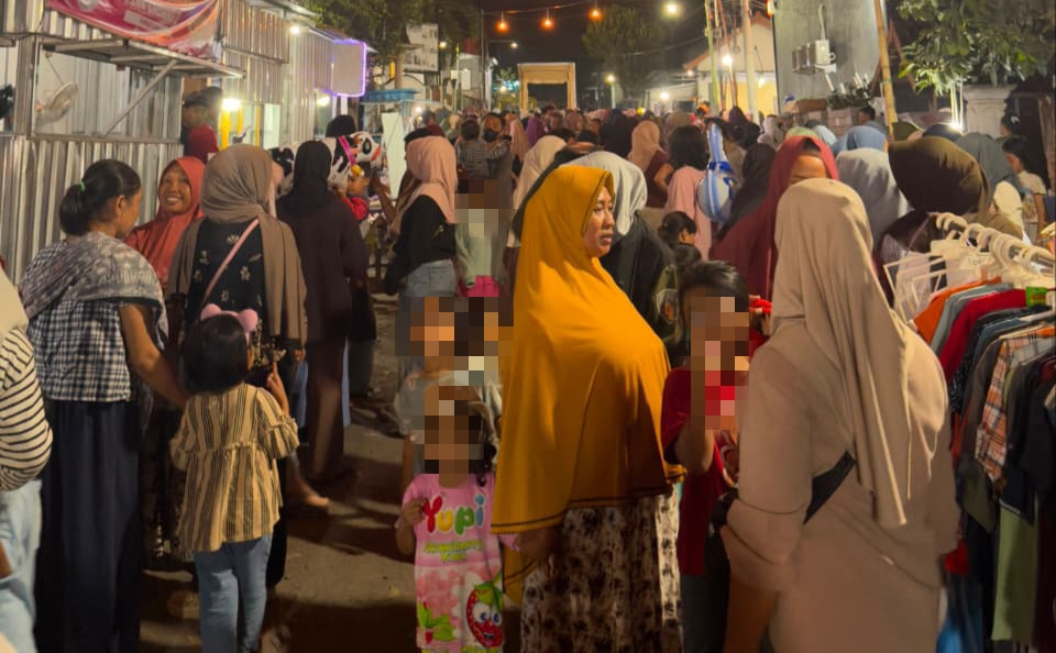Pasar Malam Lentera Surabaya Ramai Pengunjung, Karang Taruna Dorong Kebangkitan UMKM Lokal
